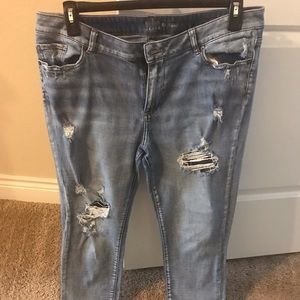 Boyfriend Jean (New York & Co)